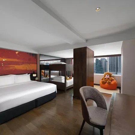Mercure Bangkok Sukhumvit 11 Exterior photo
