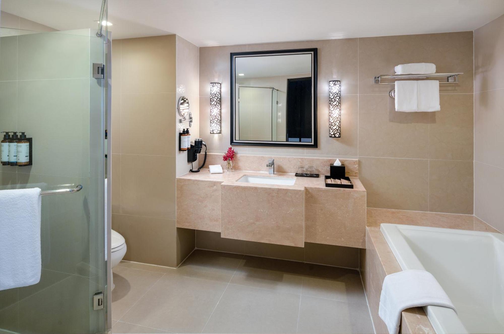 होटल Mercure Sukhumvit 11 4*
